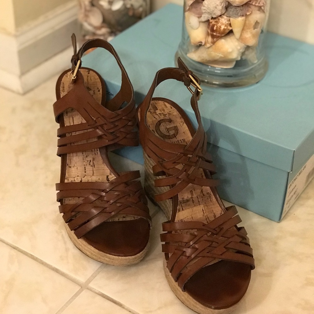 Guess wedged sandals